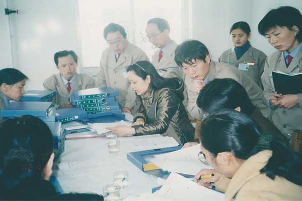 2002��8����GMP��֤ר�����rg�ʼ���Ѷ��ҩ���������������